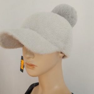 Czapka pompon